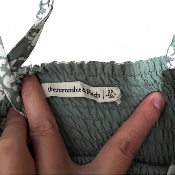 Abercrombie & Fitch Women Smocked Mini Dress XS Green Casual Dress Ruffle - Picture 3 of 5